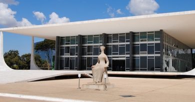 Lula deve enviar nesta terça ao Senado indicação de Messias ao STF