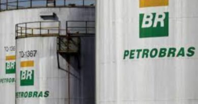 Petrobras tem lucro líquido de R$ 52,4 bi no segundo trimestre