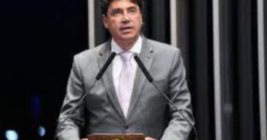 Senador Goiano Wilder Morais fará visita a Jair Bolsonaro no sábado Senador Goiano Wilder Morais fará visita a Jair Bolsonaro no sábado