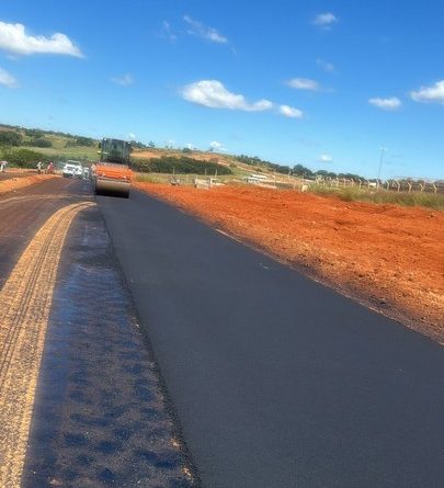 Pavimentação asfáltica do anel viário de Gameleira de Goiás fica pronta neste final de semana
