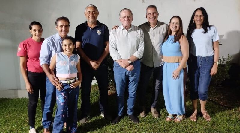 Antônio Gomide debate demandas de Leopoldo de Bulhões e destaca emendas para o município Antônio Gomide debate demandas de Leopoldo de Bulhões e destaca emendas para o município