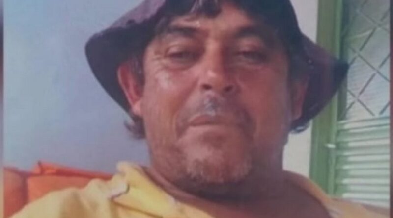 Homem é encontro morto em praça de Orizona