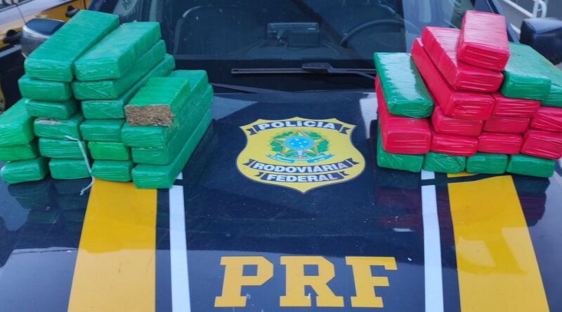 PRF apreende cerca de 40 kg de maconha na BR-050, em Catalão