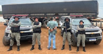 Batalhão Rural intercepta caminhão com mais de 32 toneladas de grãos e detém dois suspeitos em Ipameri
